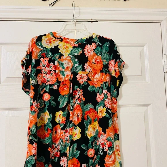 Floral Print Blouse - Black, Orange, Pink - Picture 2 of 4